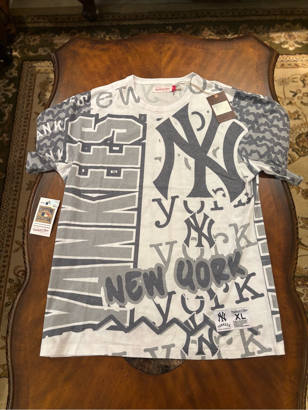 New York Yankees Mitchell & Ness Graphic Tee Size XL